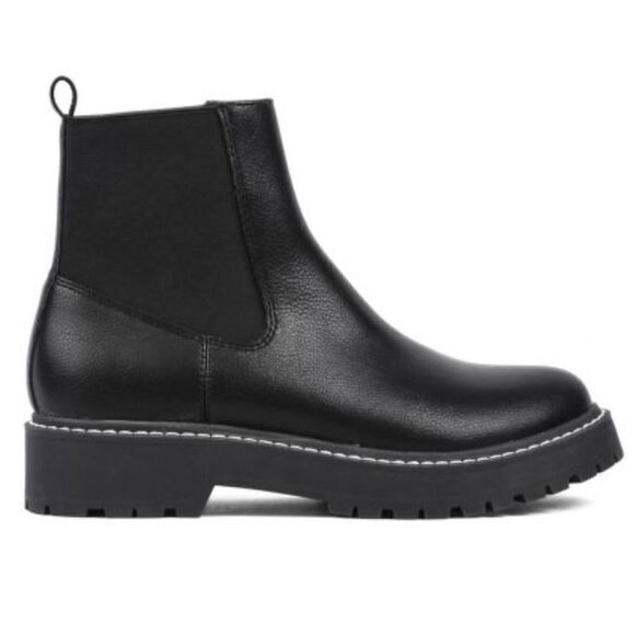 DV by Dolce Vita Lobera Chelsea Ankle Boot NIB - Picture 2 of 13